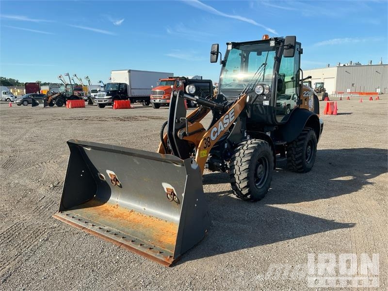 CASE 221F Radlader