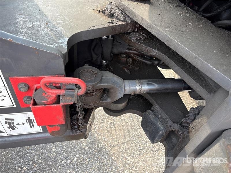 CASE 321F Radlader