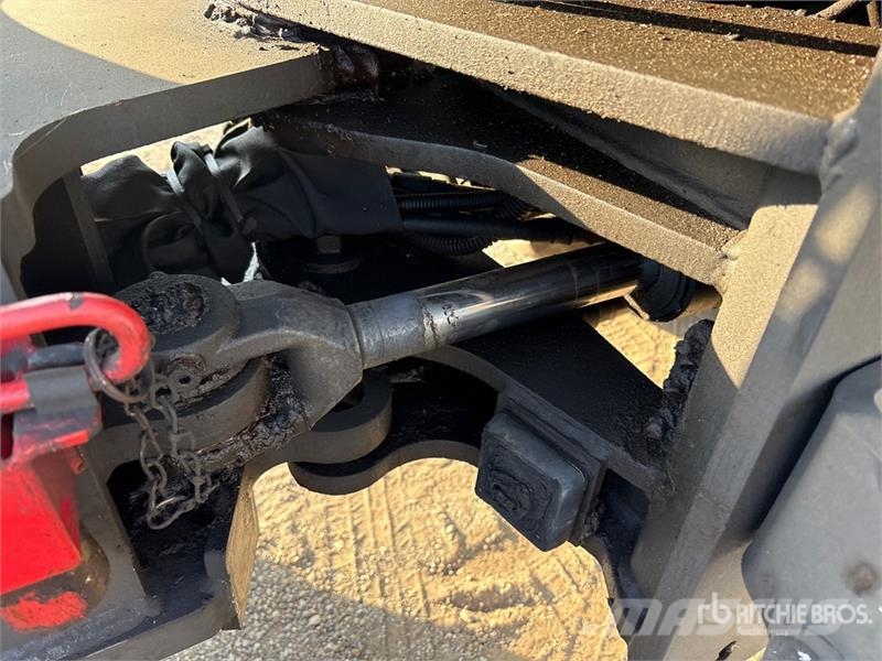 CASE 321F Radlader