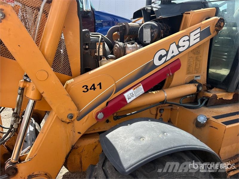 CASE 590 Super M Экскаваторы-погрузчики