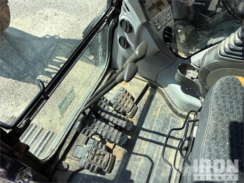 CASE CX145D SR Tracked Excavator Bagri goseničarji