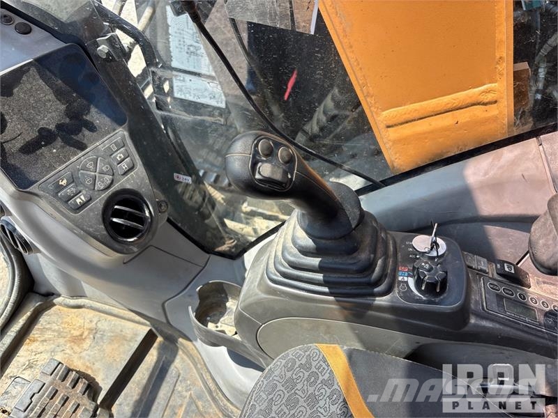 CASE CX145D SR Tracked Excavator Bagri goseničarji