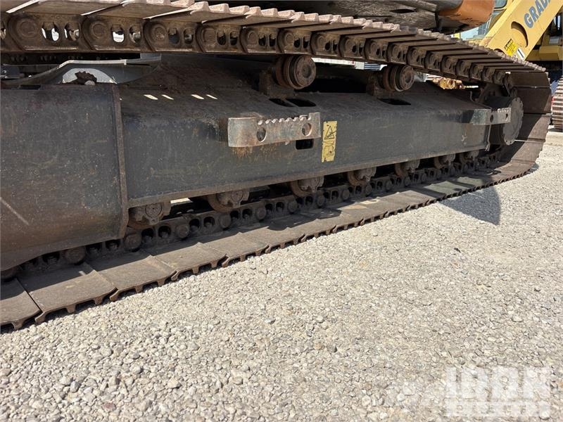 CASE CX145D SR Tracked Excavator Bagri goseničarji