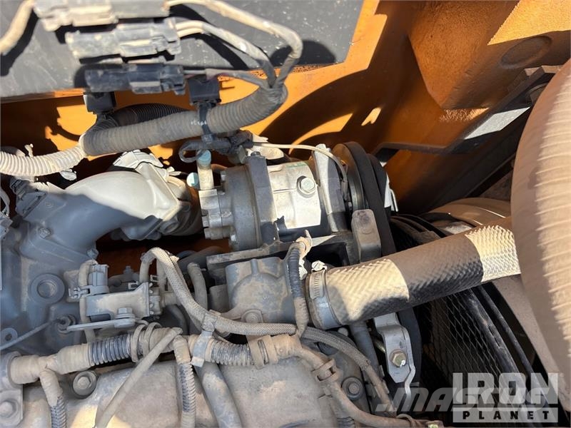 CASE CX145D SR Tracked Excavator Bagri goseničarji