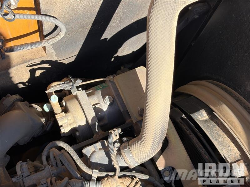 CASE CX160D Tracked Excavator 대형 굴삭기 29톤 이상