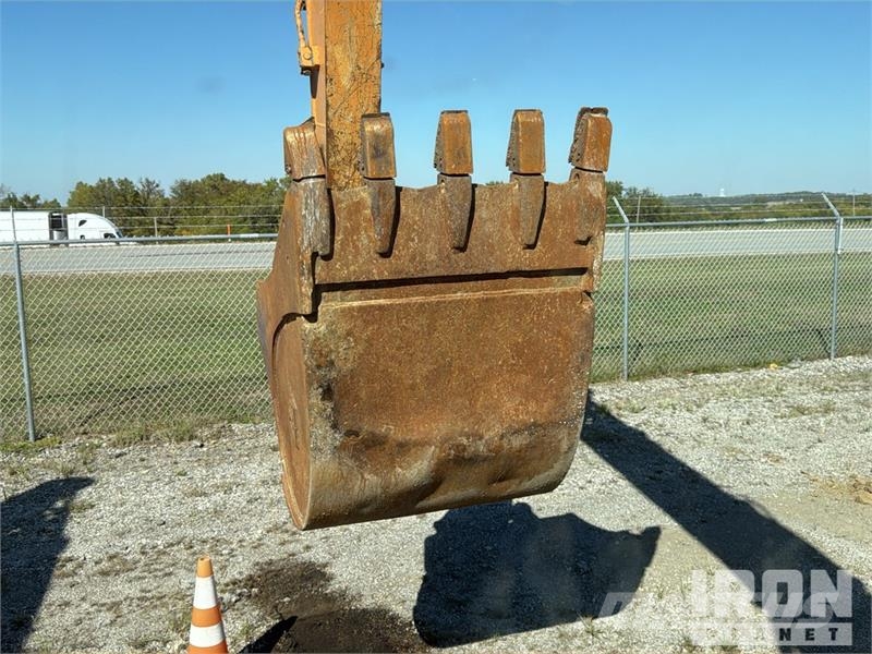 CASE CX160D Tracked Excavator 대형 굴삭기 29톤 이상