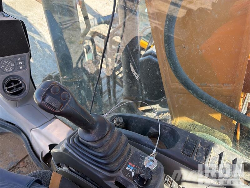 CASE CX160D Tracked Excavator 대형 굴삭기 29톤 이상