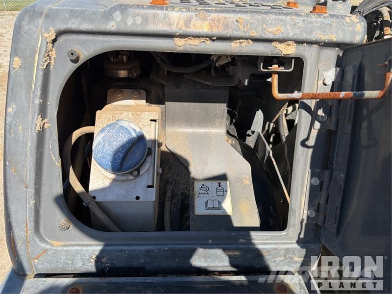 CASE CX160D Tracked Excavator 대형 굴삭기 29톤 이상