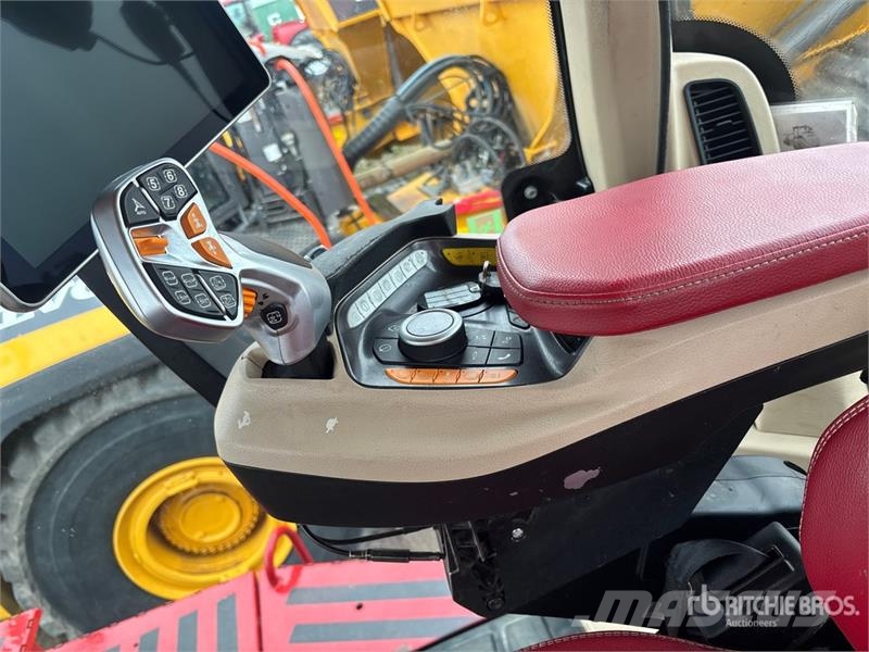Case IH Steiger 580 Quadtrac Track Tractor الجرارات