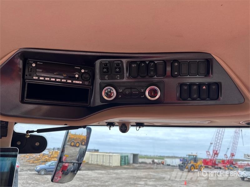 Case IH Steiger 645S Scraper Tractor 建設機械 -　その他