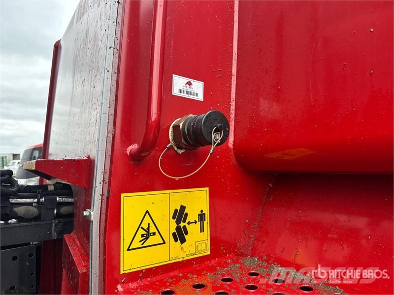 Case IH Steiger 645S Scraper Tractor 建設機械 -　その他