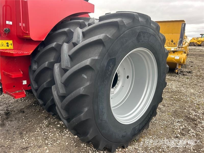 Case IH Steiger 645S Scraper Tractor Construção - Outros