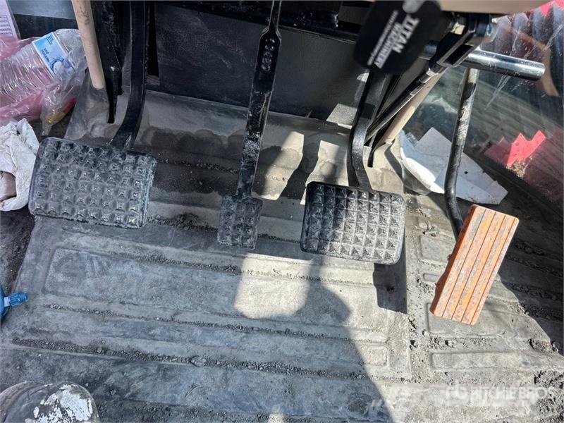 Case IH Steiger 645S Scraper Tractor Construction - Others
