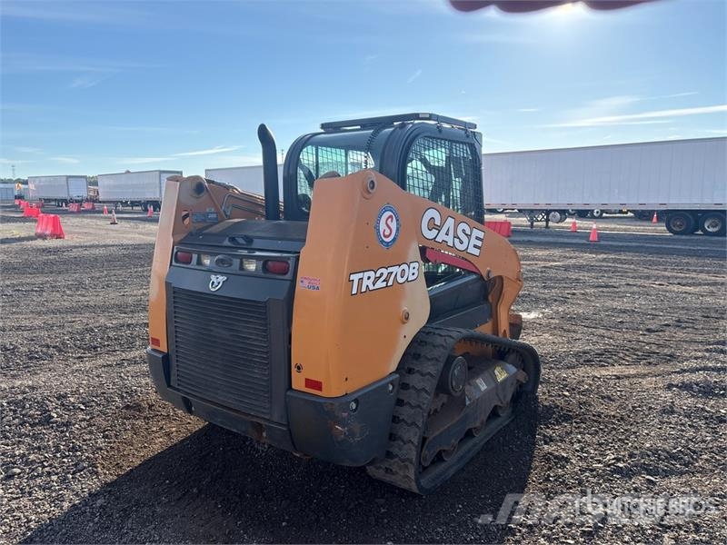 CASE TR270B Lietoti riteņu kompaktiekrāvēji