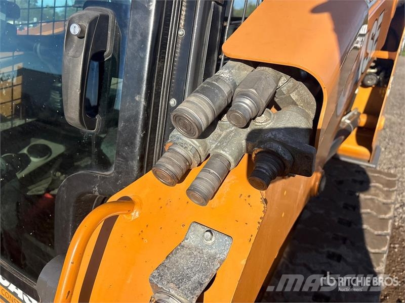 CASE TR270B Lietoti riteņu kompaktiekrāvēji