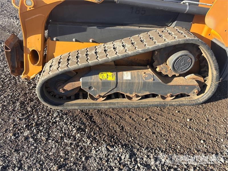 CASE TR270B Lietoti riteņu kompaktiekrāvēji
