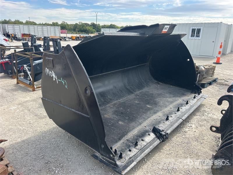 CAT 134 in Wheel Loader Bucket Buckets