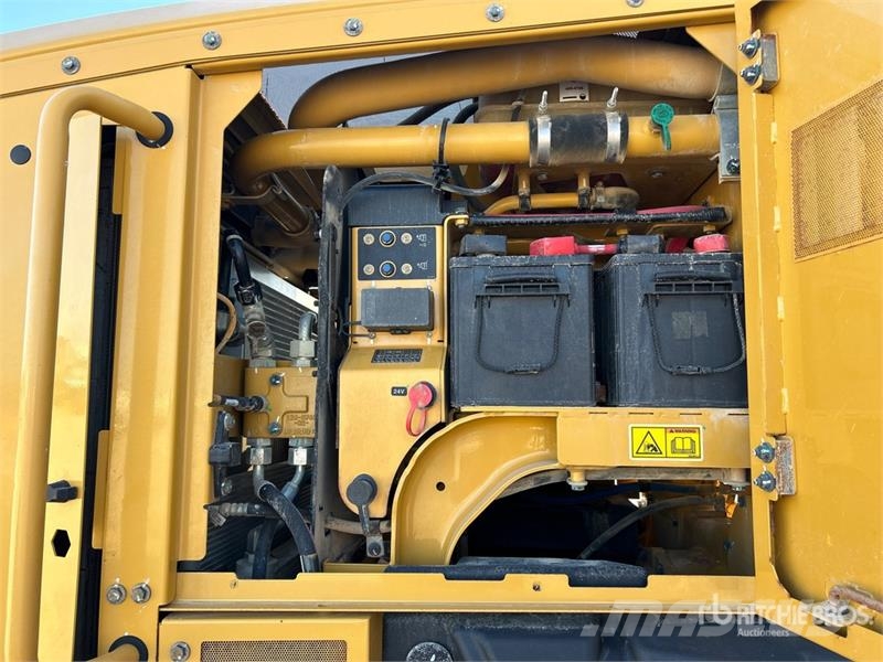 CAT 140 Motor Grader Gréderek