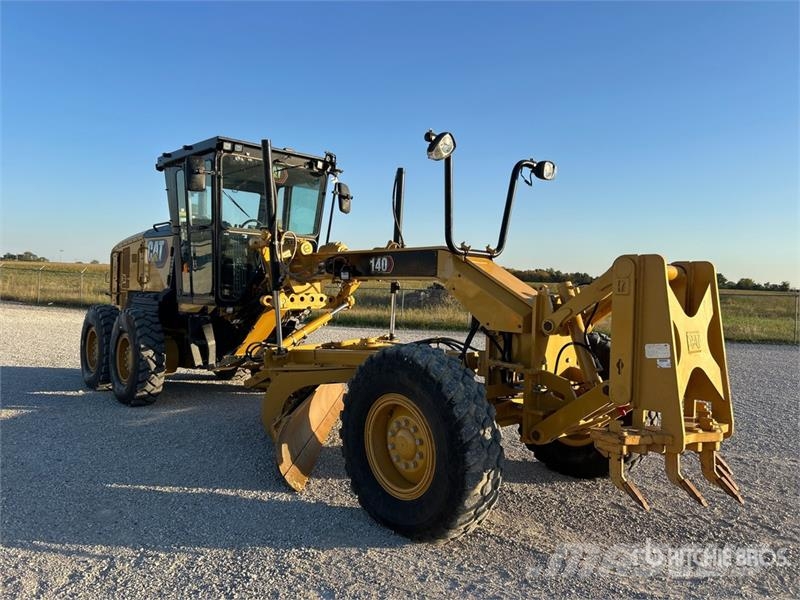 CAT 140 Motor Grader Greideriai