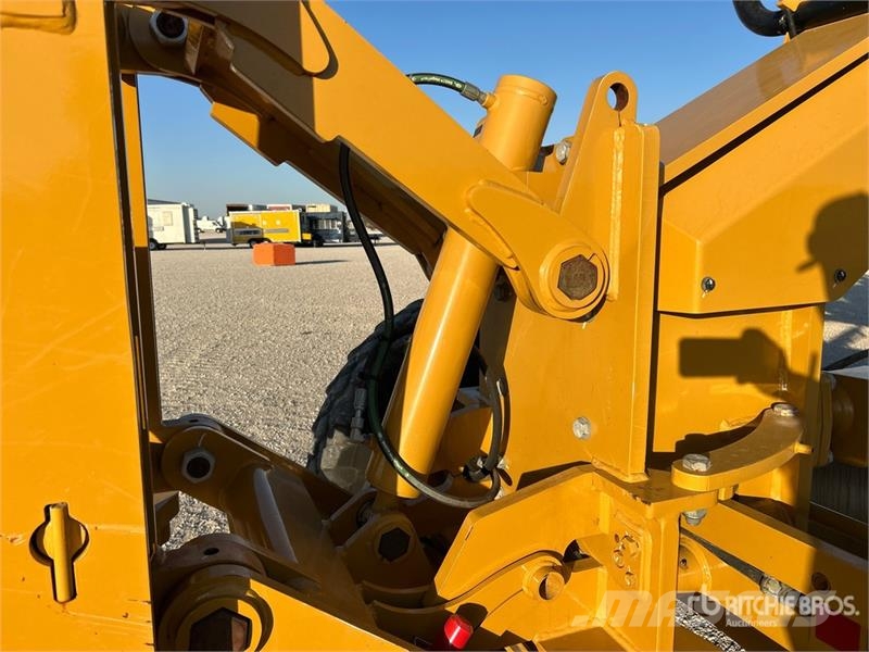 CAT 140 Motor Grader Gréderek