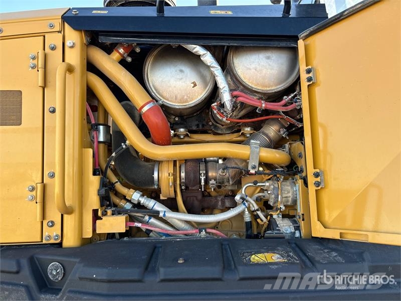 CAT 140 Motor Grader Gréderek