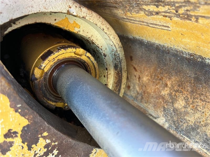 CAT 140 Motor Grader Greideri