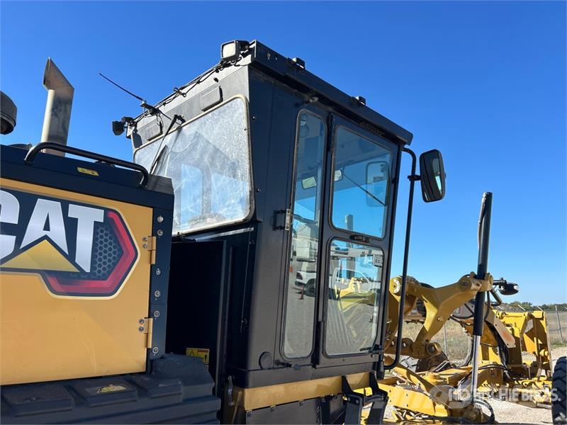 CAT 140 Motor Grader Greideri