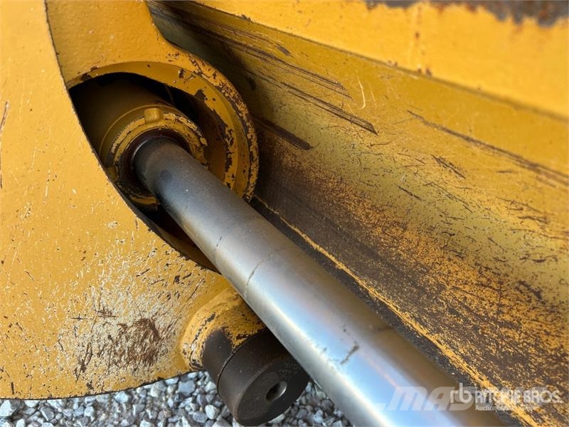 CAT 140 Motor Grader Gréderek