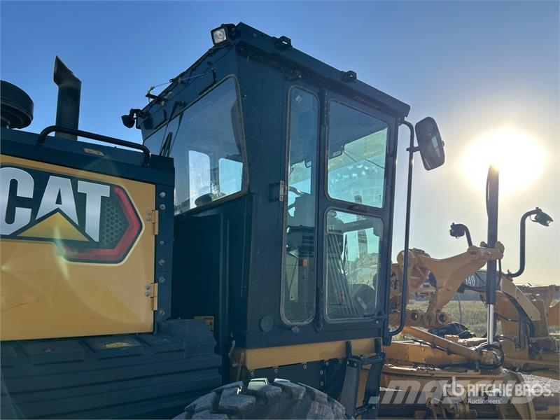 CAT 140 Motor Grader Gréderek