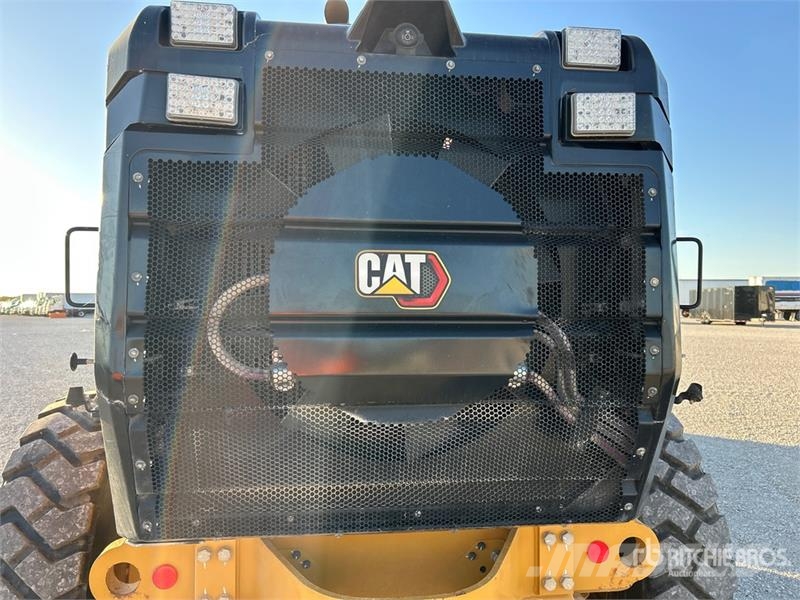 CAT 140 Motor Grader Gréderek