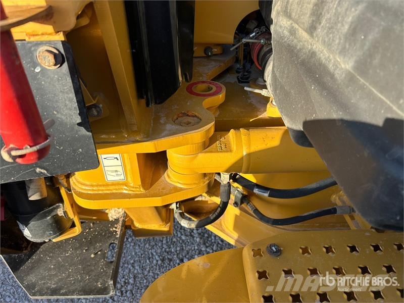 CAT 140 Motor Grader Gréderek