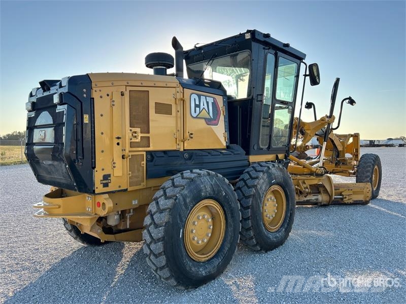 CAT 140 Motor Grader Greideriai