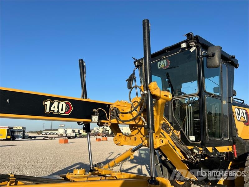 CAT 140 Motor Grader Gréderek