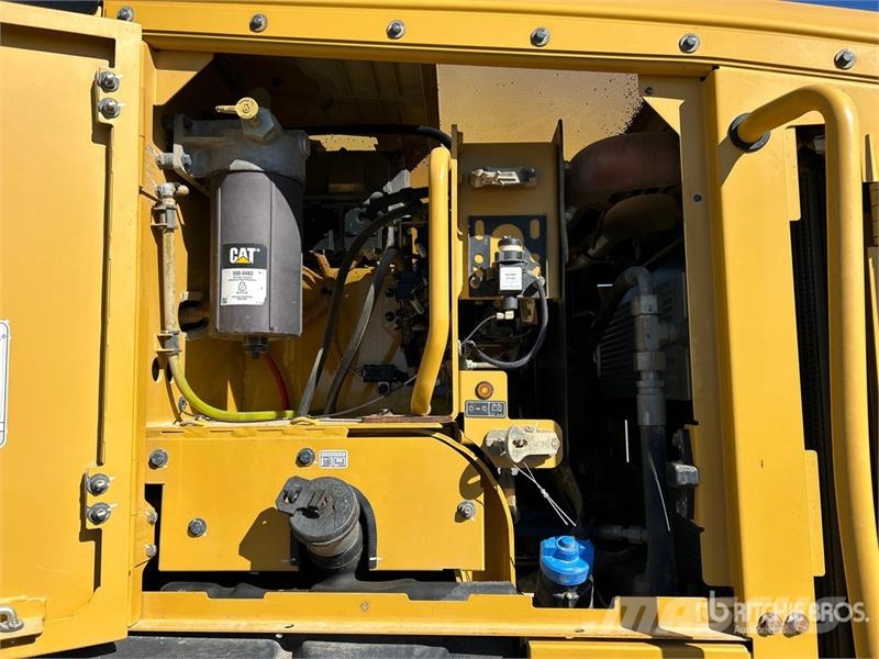 CAT 140 Motor Grader Greideri