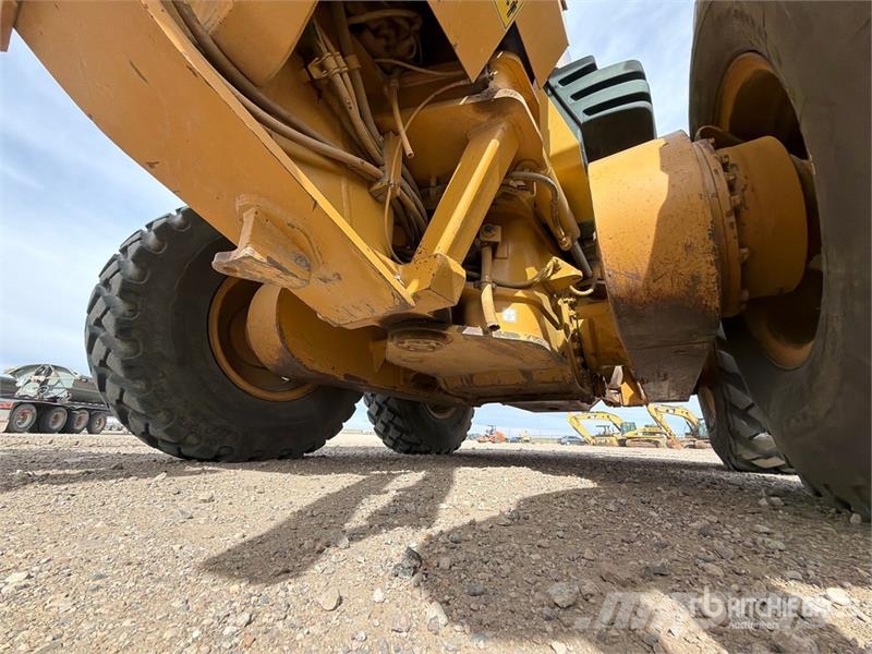 CAT 140H NA Motor Grader 平土機
