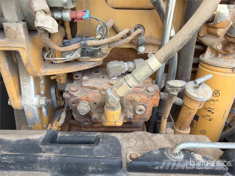 CAT 140H NA Motor Grader 平土機