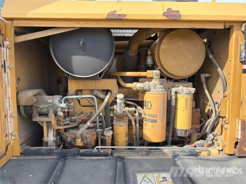 CAT 140H NA Motor Grader 平土機