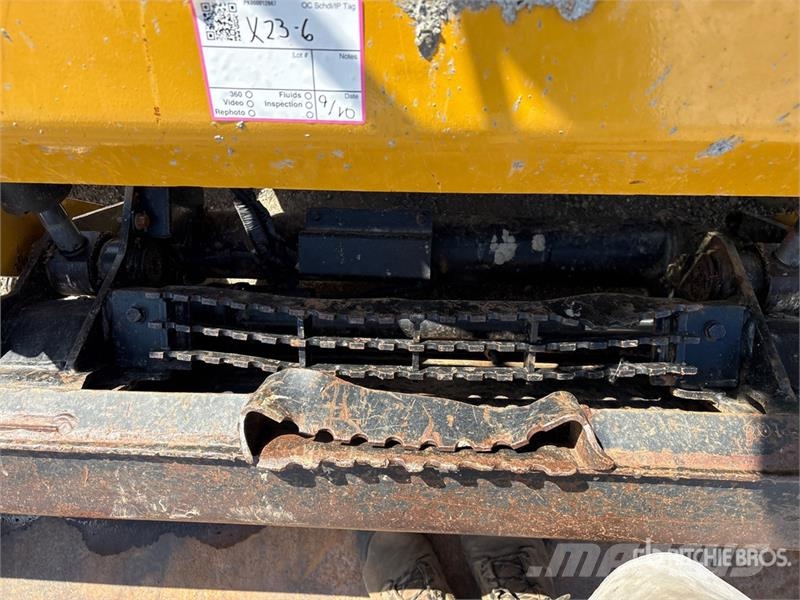 CAT 239D Ładowarki burtowe