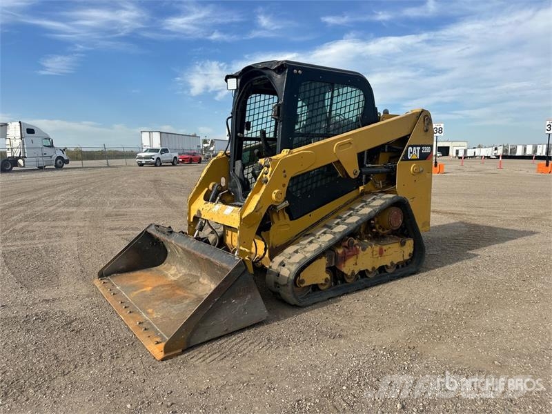 CAT 239D Skid steer mini nakladalci