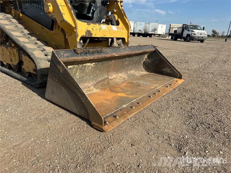 CAT 239D Skid steer mini nakladalci