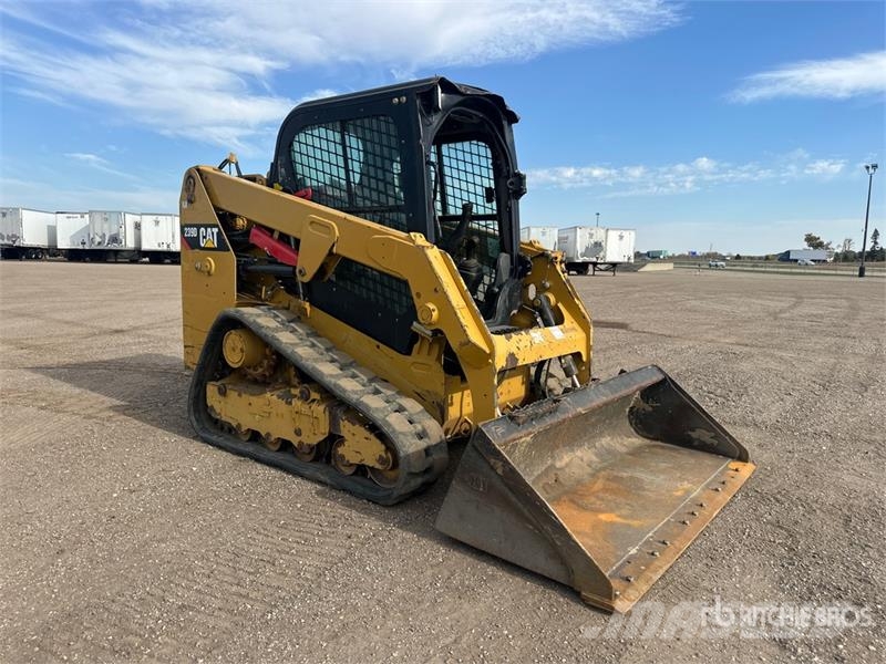 CAT 239D Chargeuse compacte