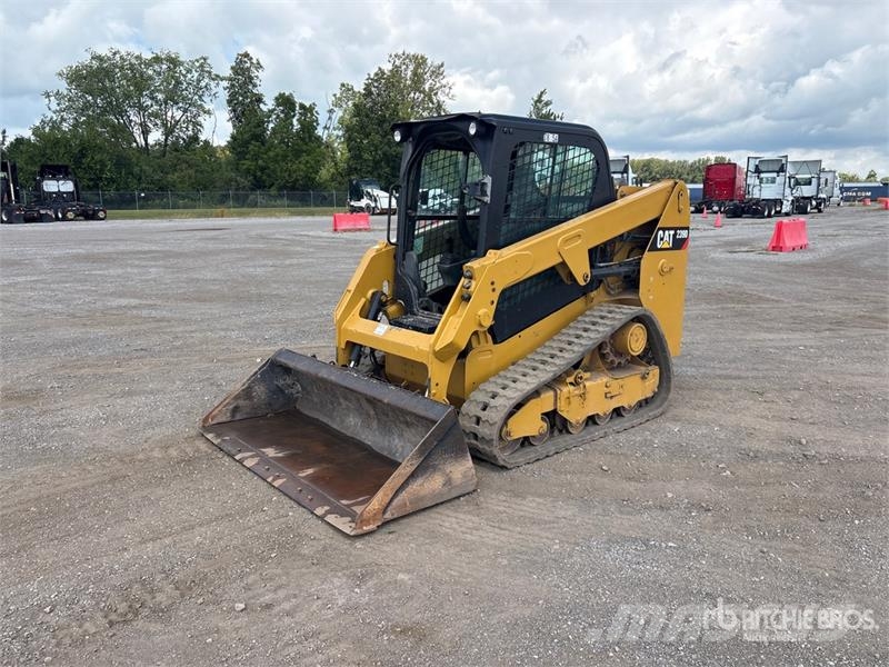 CAT 239D Ładowarki burtowe