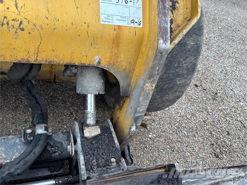 CAT 246D3 Two-Speed High Flow XPS Skid Steer Loader Skid steer mini nakladalci