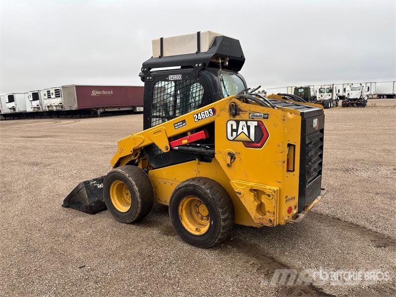 CAT 246D3 Two-Speed High Flow XPS Skid Steer Loader Skid steer mini nakladalci