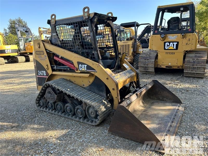 CAT 247B لوادر انزلاقية التوجيه