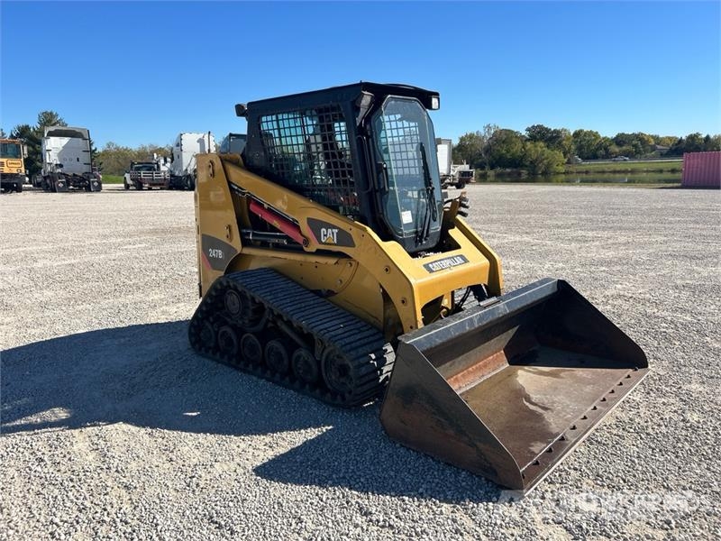 CAT 247B Series 3 Compact Track Loader Мини товарачи