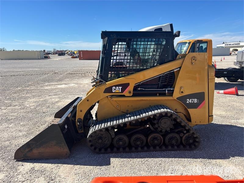 CAT 247B Series 3 Compact Track Loader Мини товарачи