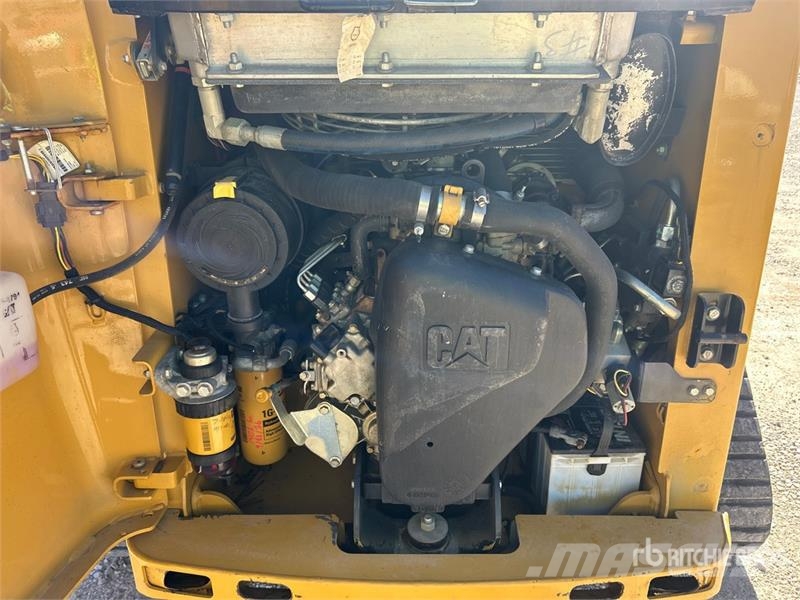 CAT 247B Series 3 Compact Track Loader Skid steer mini utovarivači