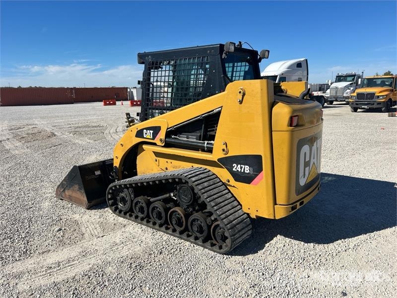 CAT 247B Series 3 Compact Track Loader Мини товарачи