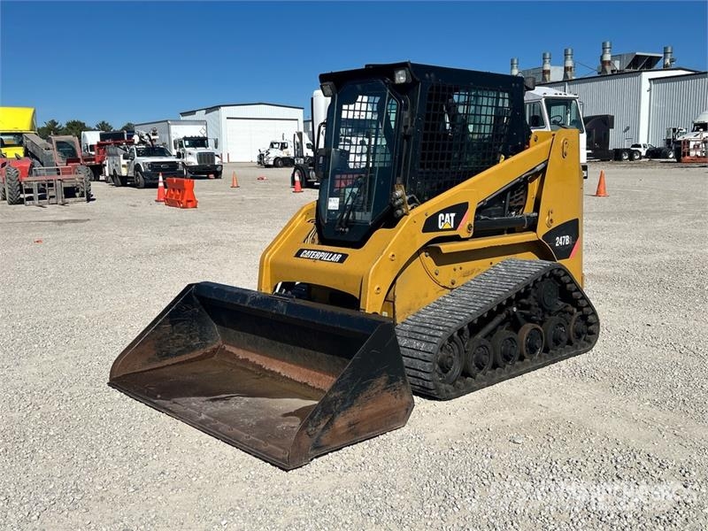 CAT 247B Series 3 Compact Track Loader Мини товарачи